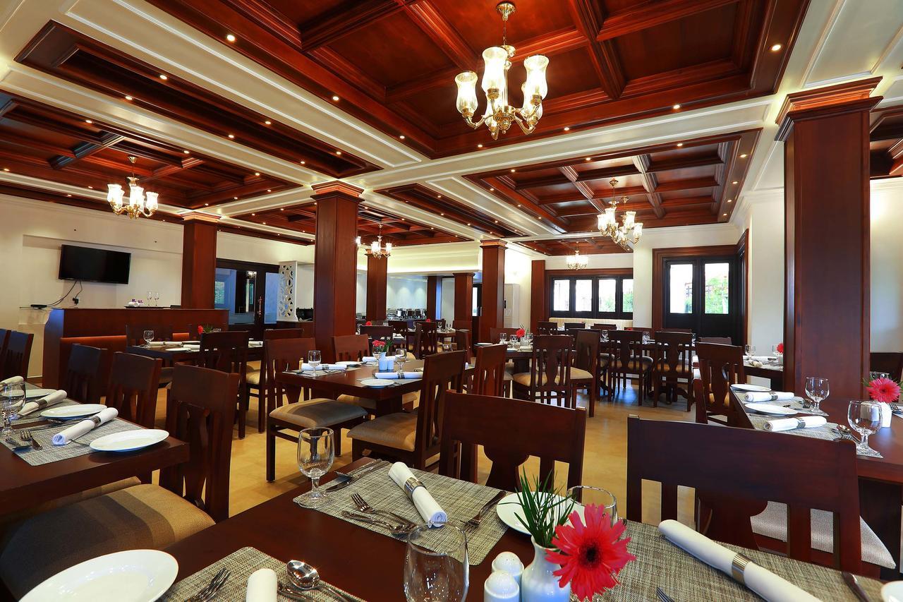 Nihara Resort And Spa Cochin Kochi Εξωτερικό φωτογραφία