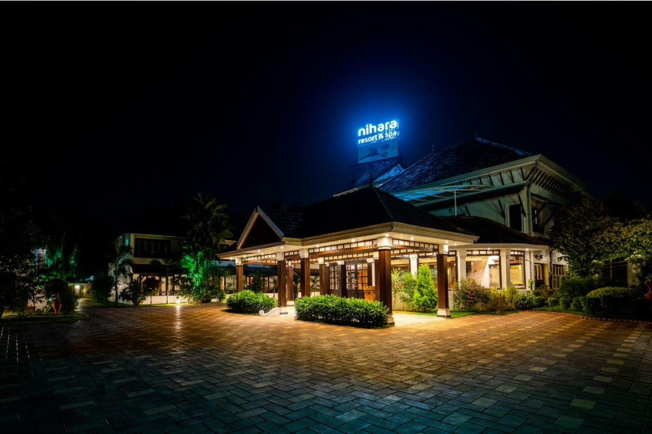 Nihara Resort And Spa Cochin Kochi Εξωτερικό φωτογραφία