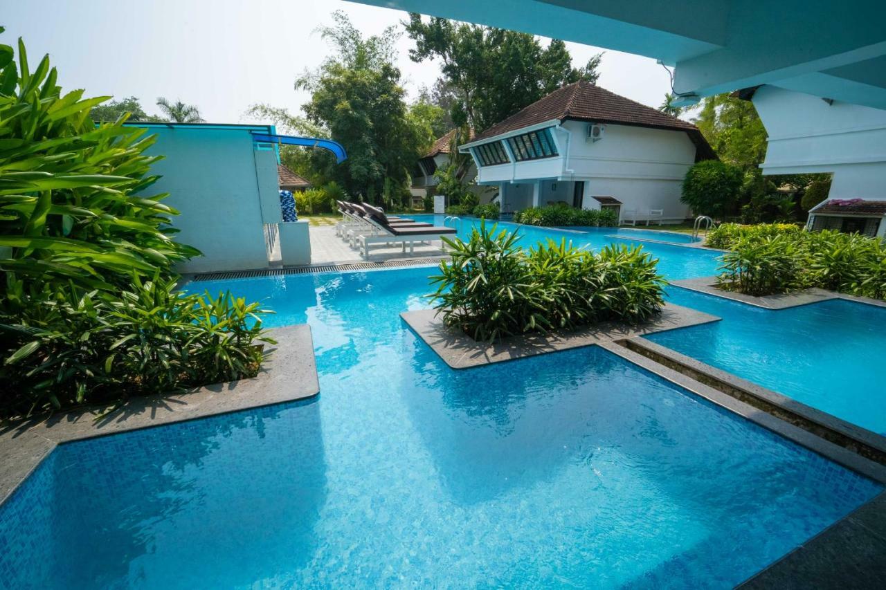 Nihara Resort And Spa Cochin Kochi Εξωτερικό φωτογραφία